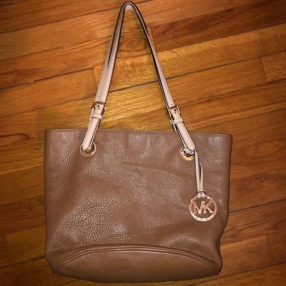 Michael Kors Handbags - Michael Kors Leather Handbag